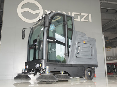 駕駛式掃地機(jī) 駕駛式掃地機(jī)