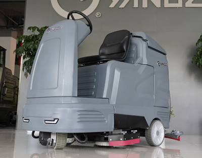 駕駛式洗地機 駕駛式洗地機