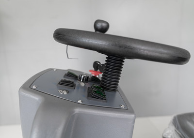 駕駛式洗地機(jī) 駕駛式洗地機(jī)